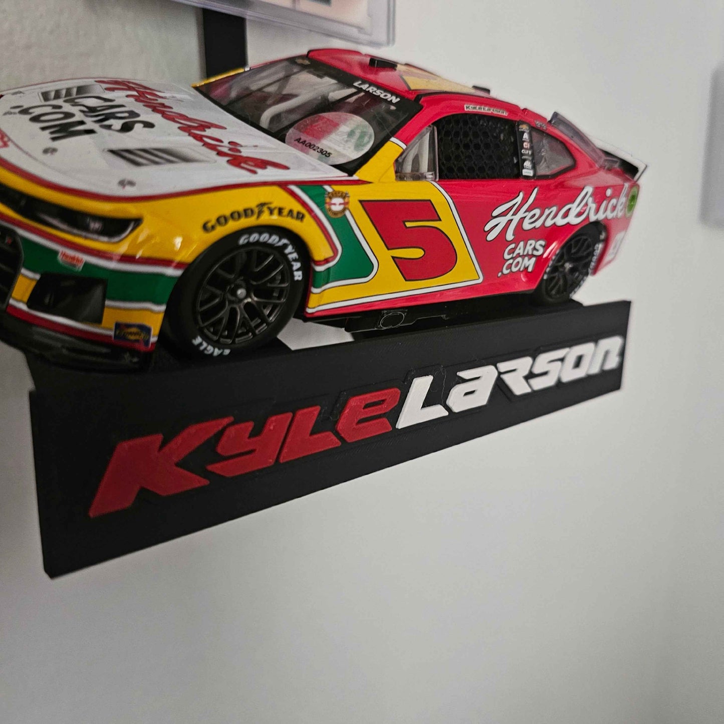 NASCARD.shop 1:24 Diecast & Trading Card Wall/Shelf Display Stand – Made in the USA